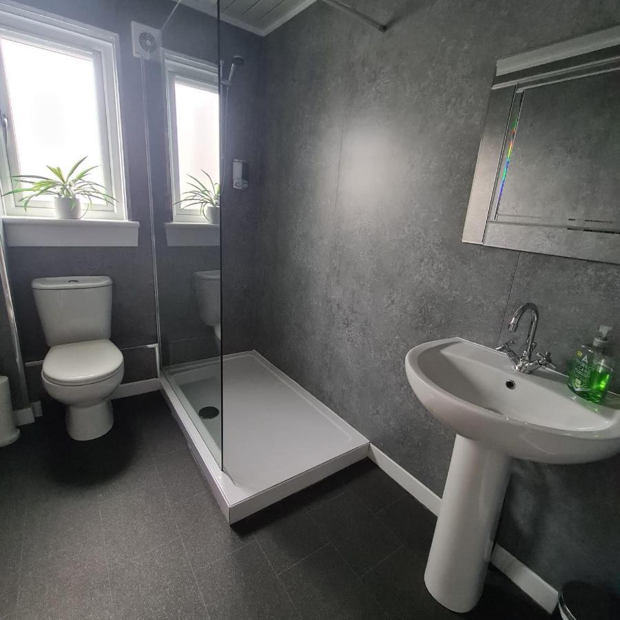 Levenhowe Holiday Apartment Баллох Екстер'єр фото